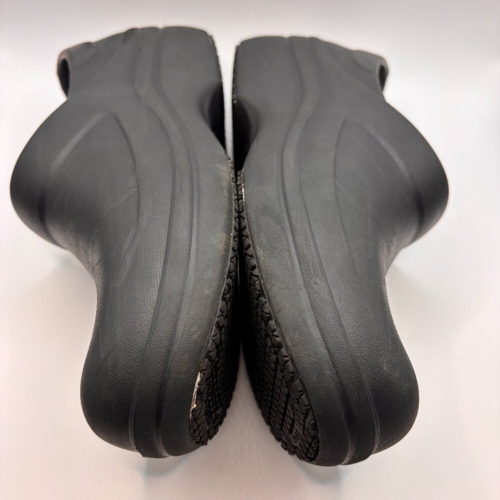 Crocs Neria Pro II Women's Size 8 Shoes Black Slip Resistant Work Nursing Clogs - Picture 7 of 8
